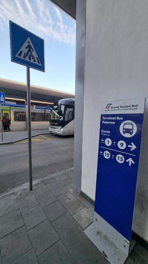 Balsamotto - Appartamento E Parcheggio Palermo Zewnętrze zdjęcie